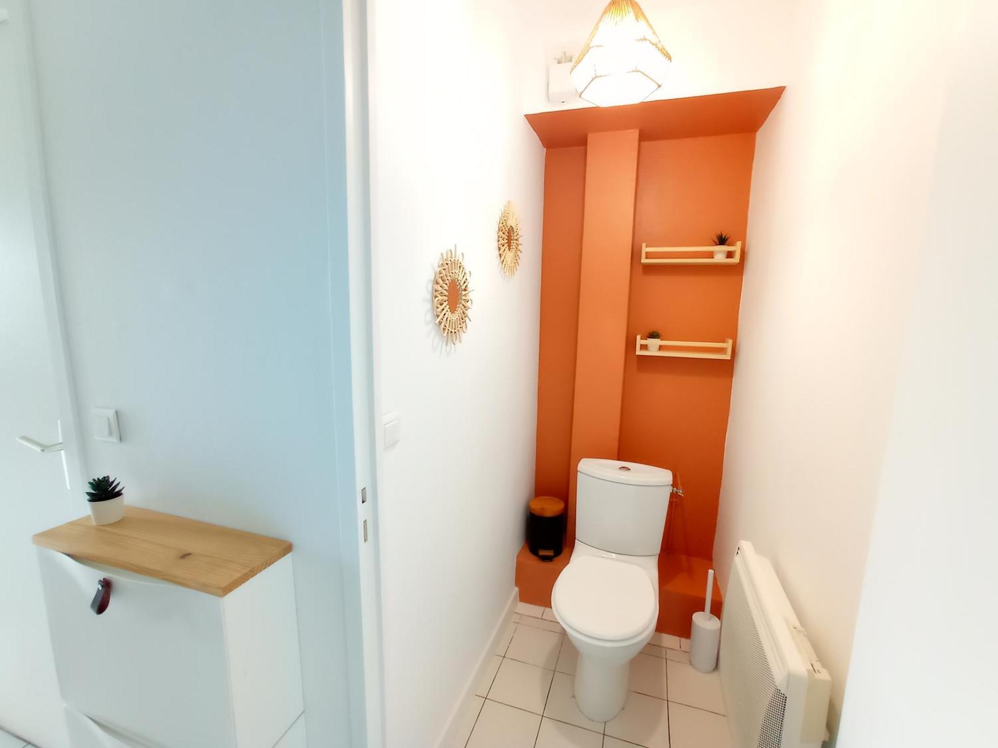 Cocon Moderne, Piscine, Parking, Proche *