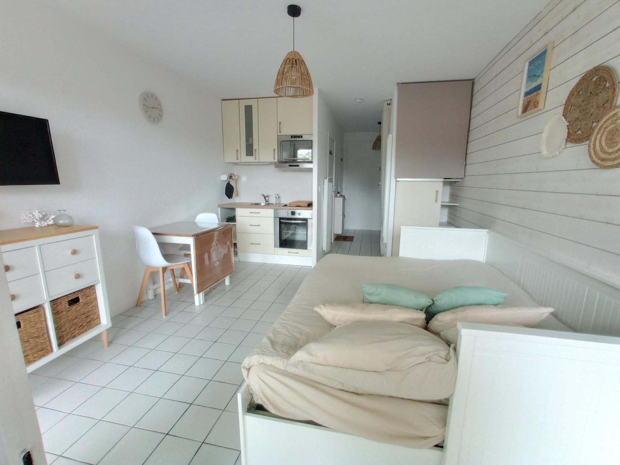 Cocon Moderne, Piscine, Parking, Proche Apartment