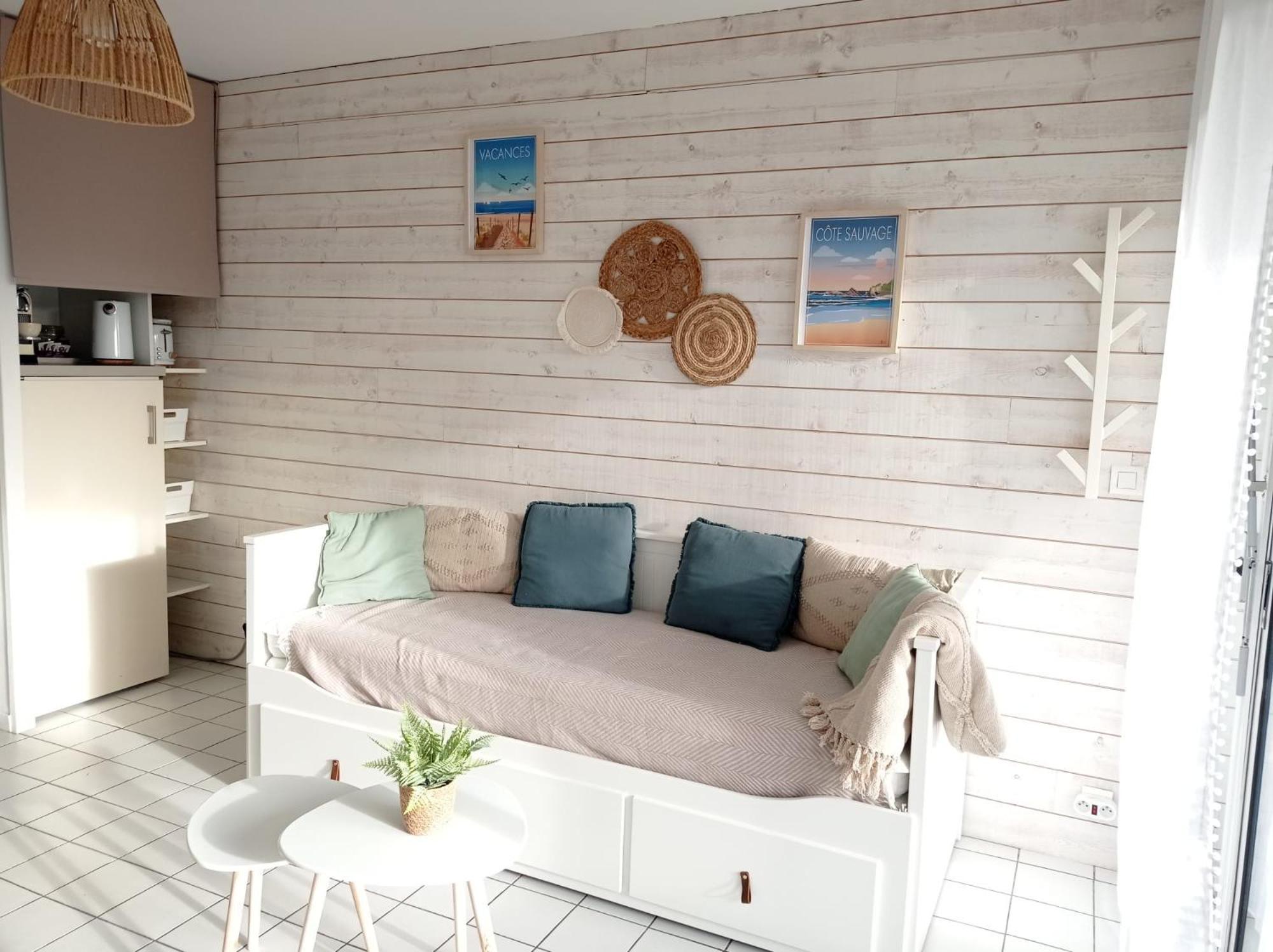 Cocon Moderne, Piscine, Parking, Proche Guerande
